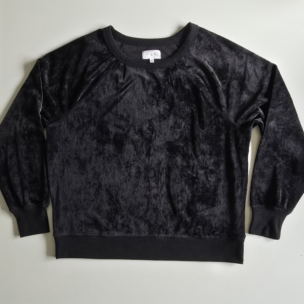 Lou & Grey Black Velour Pullover Sweatshirt – Size M